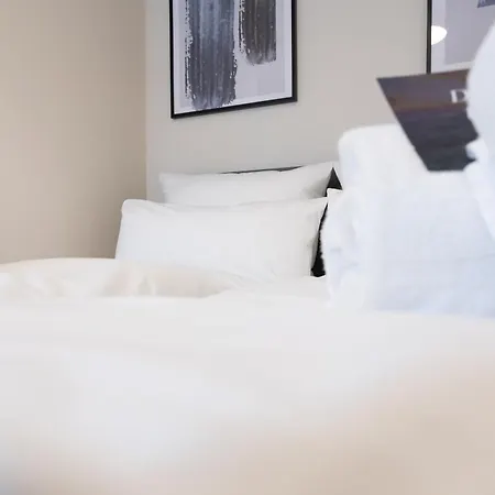 Bright Zentrum-west Stadion - Neueroeffnung - New Opening Hotel apartamentowy *