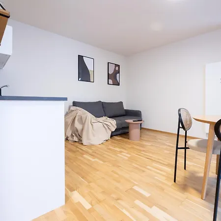 Hotel apartamentowy Bright Zentrum-west Stadion - Neueroeffnung - New Opening *