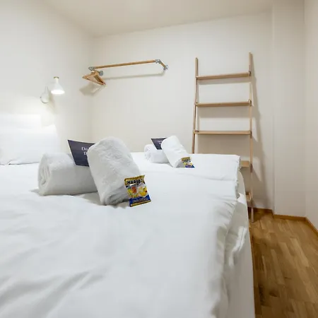 Aparthotel Bright Zentrum-west Stadion 3*