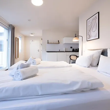 Bright Zentrum-west Stadion 3*