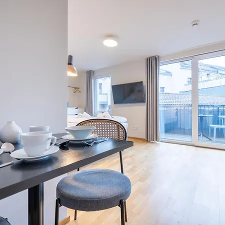 Bright Zentrum-west Stadion لبسيا