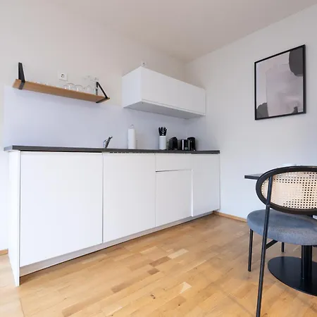 شقة فندقية Bright Zentrum-west Stadion 3*