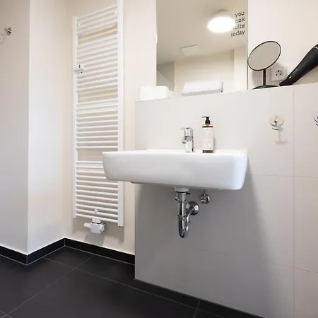 Aparthotel Bright Zentrum-west Stadion - Neueroeffnung - New Opening