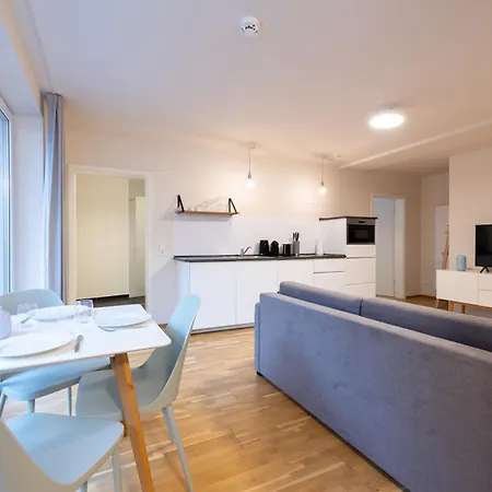 Bright Zentrum-west Stadion شقة فندقية لبسيا